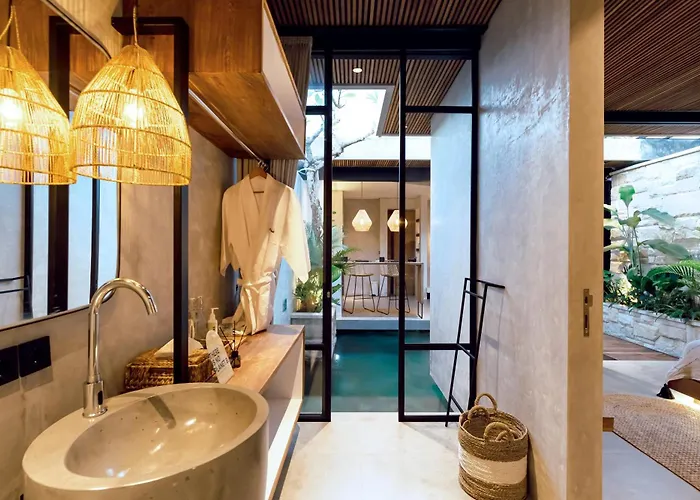 Villa Danu Bali *