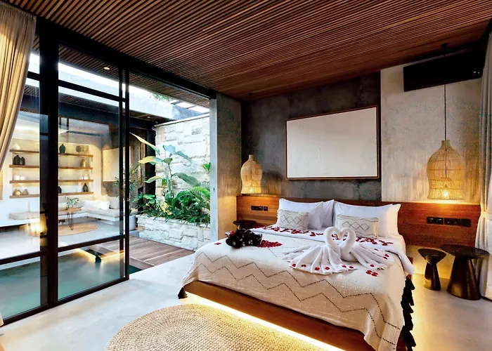 Danu Bali Villa *